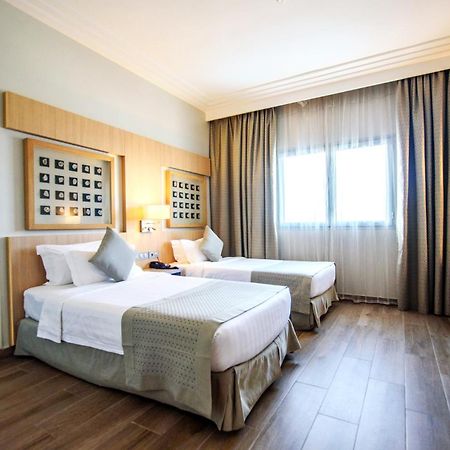 Golden Tulip Le Diplomate Hotel Cotonou Buitenkant foto