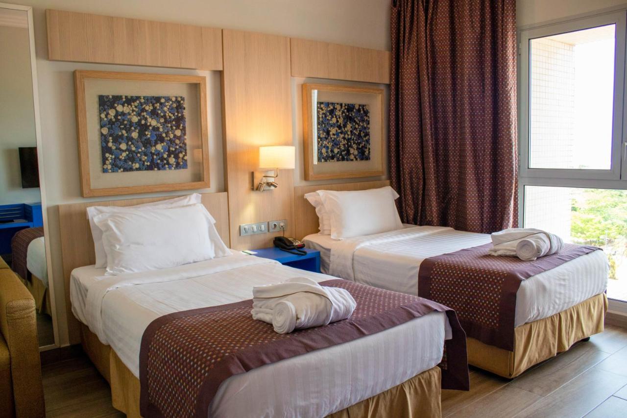 Golden Tulip Le Diplomate Hotel Cotonou Buitenkant foto