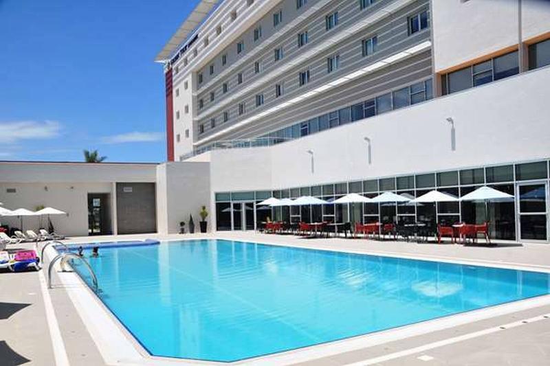 Golden Tulip Le Diplomate Hotel Cotonou Buitenkant foto